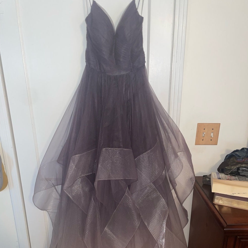 Terani Couture Prom Dress, Size 2, never worn, only tired on